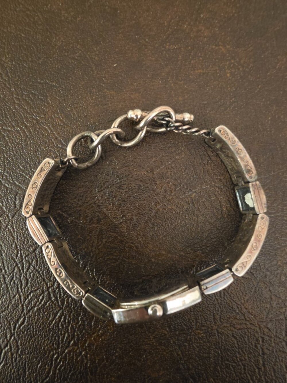 Brighton Quartz Women's Watch with a Silver Tone Fancy Bracelet (New Battery) - Picture 3 of 3